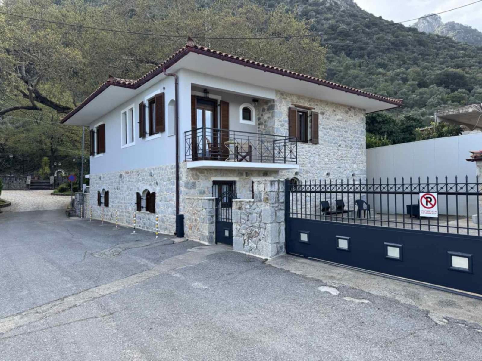 Villa Iris ไมส์ตราส ภายนอก รูปภาพ